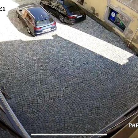 Luxusni Velky Apartman S Terasou V Centru Litomysle 外观 照片